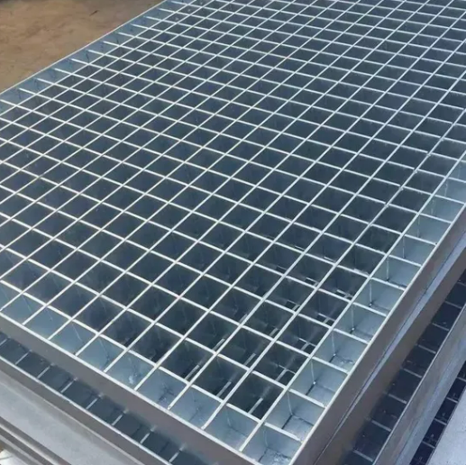 Fully Automatic Modern Design Steel Grating with Customizable Sizes for Stormwater Drain Covers