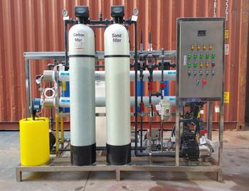 Solar Powered Seawater Desalination Machine With Ro Uv Purifier 1000 Liter