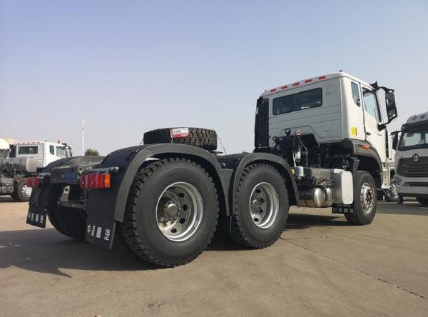 USED Howo 6*4 Tractor Trucks For  Heavy-Duty Commercial Vehicles