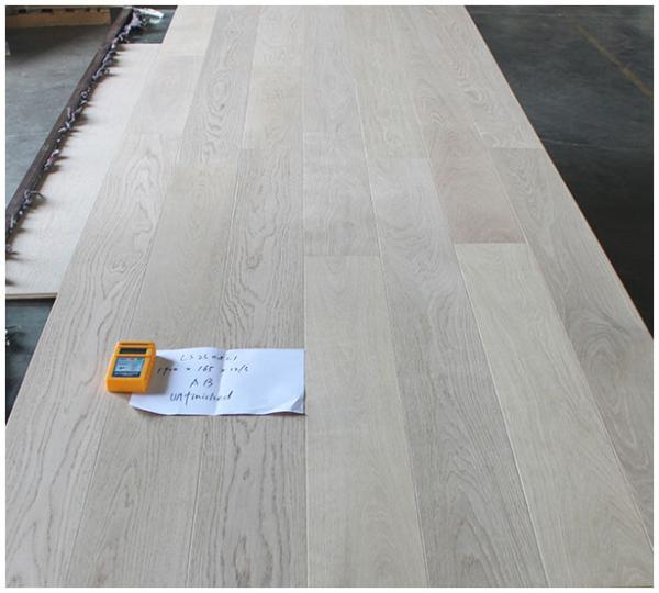 2-layers 1 strip Prime European Oak Engineered Wood Flooring, AB Grade, Brushed Unfinished 1900x165x12MM