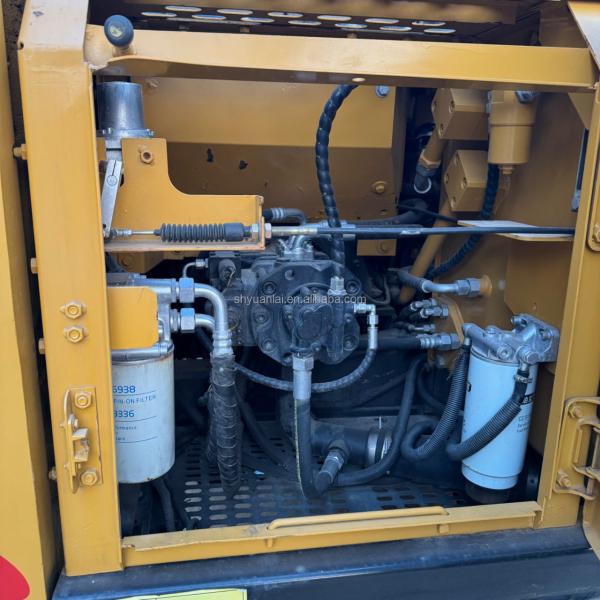 2019 Sany 135 Excavateur d'occasion Économie d'énergie pour les excavateurs à main usagés