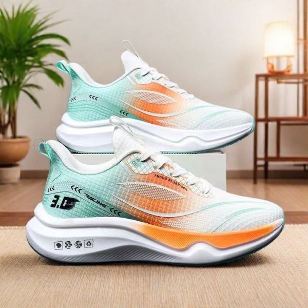 Men's Breathable Mesh Walking Shoes with Anti Slip Outsole and PVC Injection Sole for Casual Wear