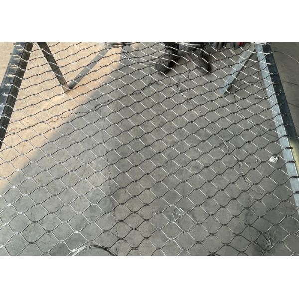 3mm Rope diameter Bear 200KG Weight Ferruled Type Wire Rope Net for safety protection
