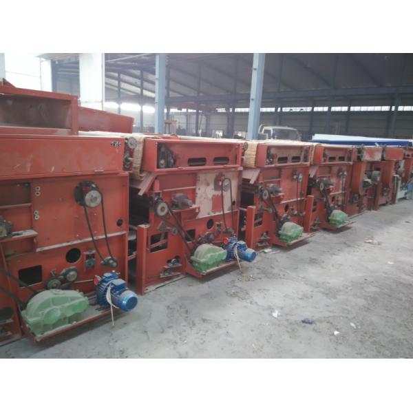 Waste cloth opening machine
