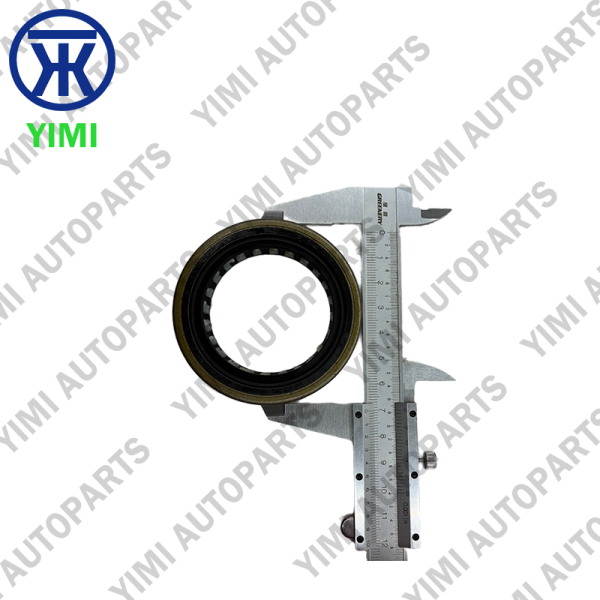Rear Axle Oil Seal with NBR/FKM Rubber and Spring-Loaded Lip for Direct OEM Replacement in Isuzu TFR54