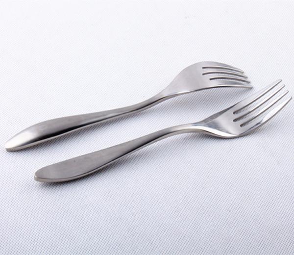 hot sale 18/10 Stainless steel flatware/cutlery/fork/dinner fork