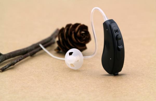 BTE Mini Rechargeable Digital Hearing Aid Behind The Ear For Deaf