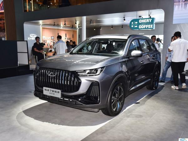 Energy Vehicle Chery Tiggo7 Plus PHEV 1.5T SUV Retail Ride-On EV Automobile Passenger Car