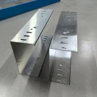 Plateau de câbles ventilés en aluminium de 50 mm à 150 mm avec des caractéristiques légères et durables