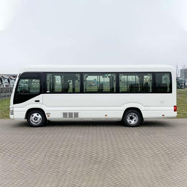 Good Condition Toyota Used Bus 30 Passenger Mini Coaster Bus with Manual Transmission