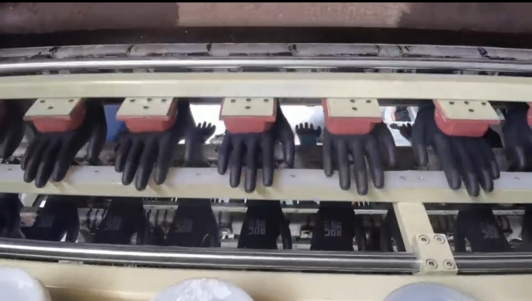 5.5KW Gloves Logo Printing Machine 40000 To 80000 Pairs Per Day