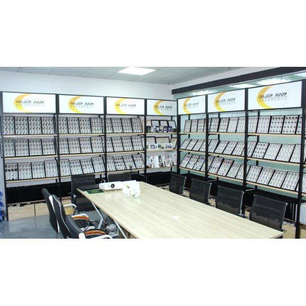 Bijoux de piercing pour le corps labret en titane, bijoux de piercing pour le corps, clous de lèvres à poussoir sans filetage