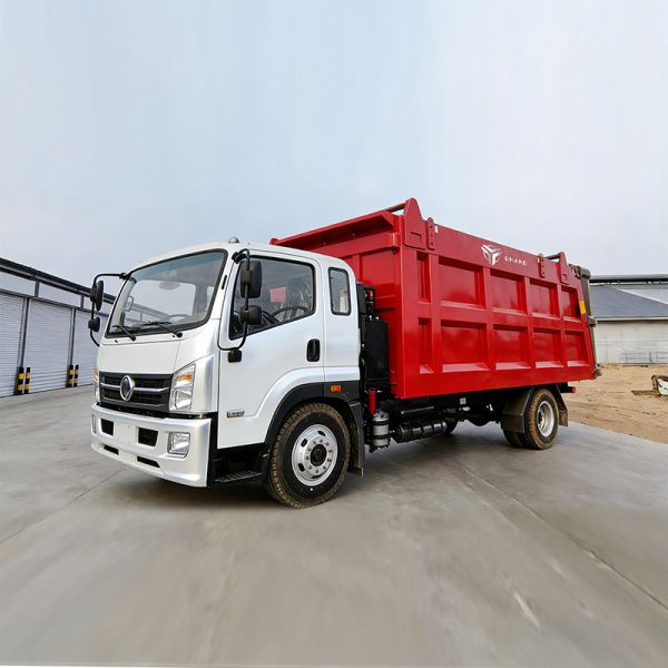 Efficient 35m³ Volume Silage Transfer Wagon For Dairy Farm Beef Cattle Farm Facilities