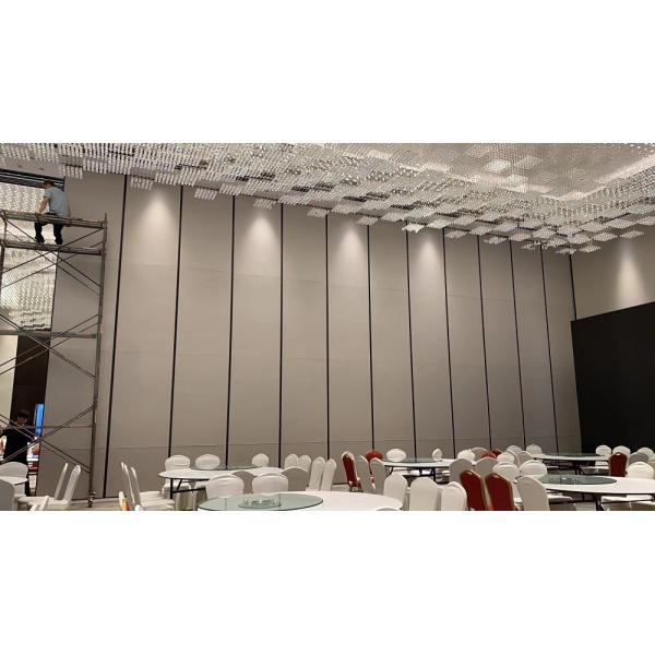 Banquet Halls Movable Partition Wall with MDF Surface and Up To 43-50dB Soundproofing