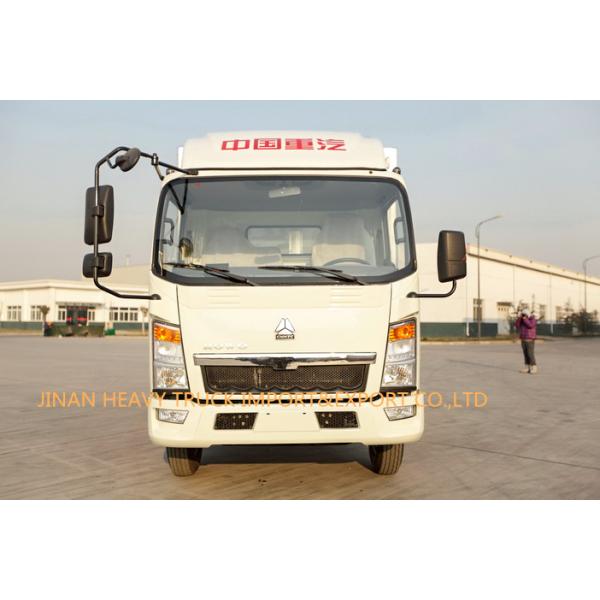 Обязанность света Howo 4X2 Refrigerated тележка 5 тонн 60000kg 7 ТОНН