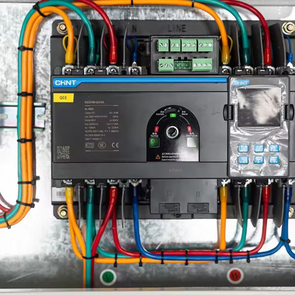 Customizable Waterproof Three-Phase Distribution Panel Electrical Distribution Cabinet for Industrial Use