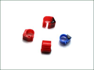 Red / Blue Color Pigeon Ring Tag High Efficiency Fowl Tracing Easy To Wear