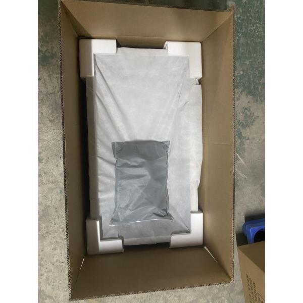 Accessoires de drainage incluant évier à double bol en acier inoxydable avec finition noire amortisseuse