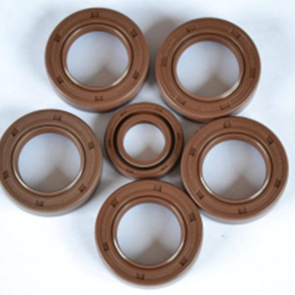 Oil seal: accessory, maintenance, cleanliness, durability.