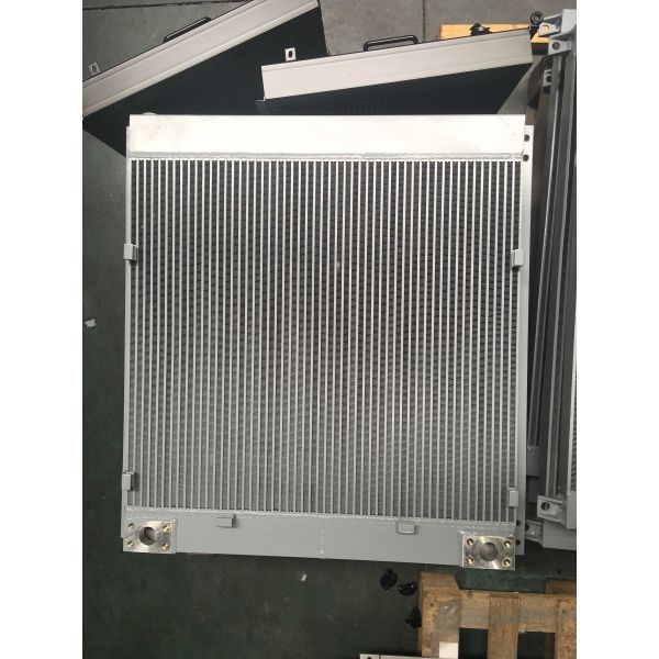 High Strength Aluminum Alloy Rail Transit Cooler With Serrated Fins 1.0MPa For Dryers