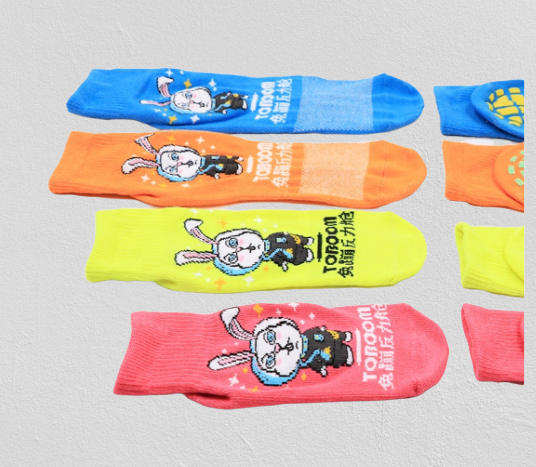 Customized Anti - Slip Socks Children Bounce Socks For Trampoline Park Indoor Playground