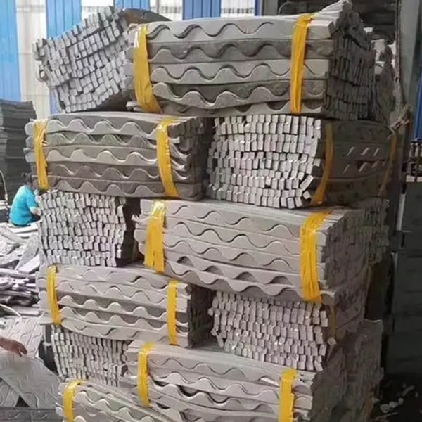 PE EVA EPDM Foam Closure Strips For Metal Roofing OEM Universal Foam Closure Strips