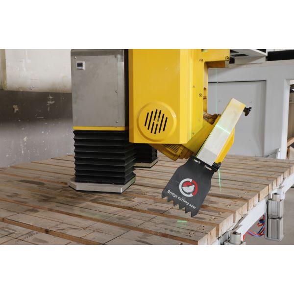 5+3 AXIS CNC CUTTER 15KW+7.5KW+750w 3200*2000MM CUT 100MM BRIDGE CUTTING MACHINE SAVE MONEY FREE  AFTER SALES TRAINING CUSTOM LOGO CHAMFER 45 DEGREE SPINDLE CAMERA SUCTION BLADE TABLE TILT 85 DEGEEE