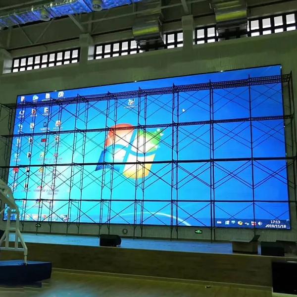 P2.5 Indoor LED Video Wall Panel 60 Sqm HD Display Screen Front Serviceable & Energy Saving CE ROHS FCC Certified