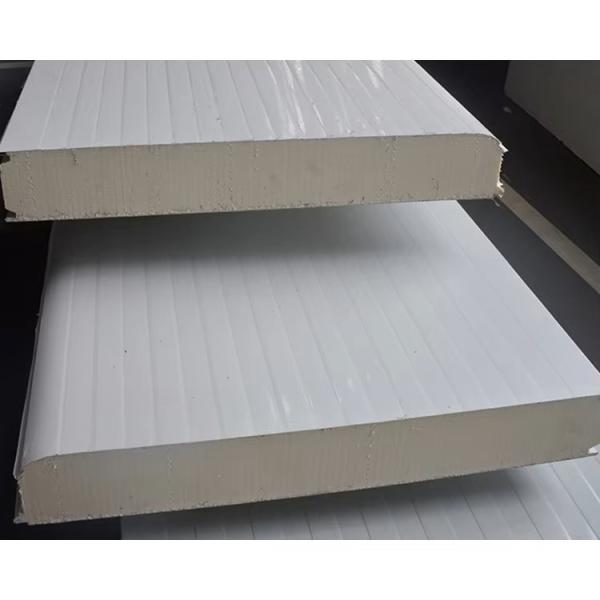 Moderno design painel de sandwich de isolamento térmico de PU para painéis de parede metálicos exteriores de armazém