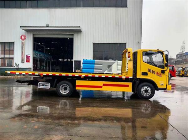 China New Foton 4ton Flatbed Car Towing Truck 4x2 Small Mini Wrecker Tow Truck Price