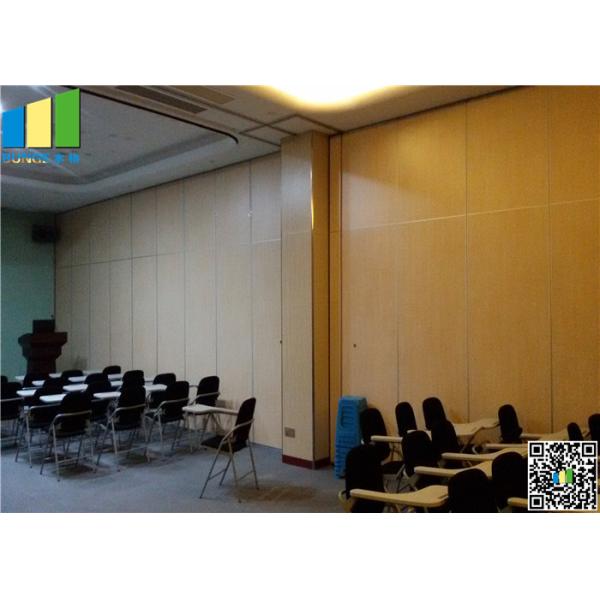 2,56 pulgadas que doblan las paredes de madera del divisor de la oficina de la división para el sitio de entrenamiento