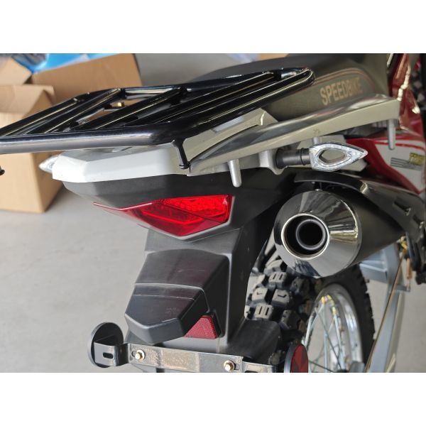 Brazil 150CC Off Road Touring Motorcycle With High Temp Paint Muffler Easy Handling