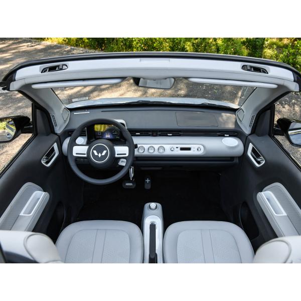 Wuling Mini Electric Cabriolet Car 4 Seats 925Kg Curb Weight 2door 2Seats Body Structure