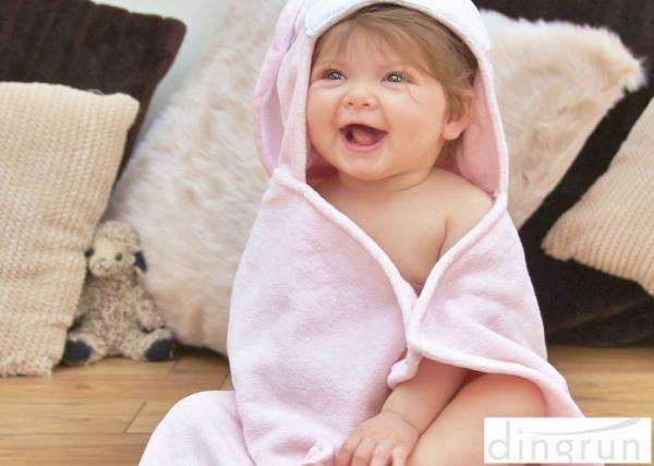 75*75cm Lightweight Baby Hooded Towels For Bath / Beach / Pool