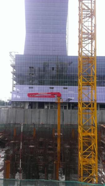 380V / 50HZ Concrete Distributor Boom  Concrete Tower Boom Easy Installation