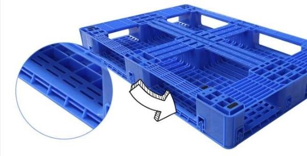 Light weight one time plastic pallets for transport and storage, Heavy duty cross bottom plastic pallet with 6 runners