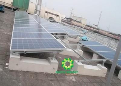Suporte fotovoltaicos do telhado dos Stents do sistema solar durável da montagem do telhado liso