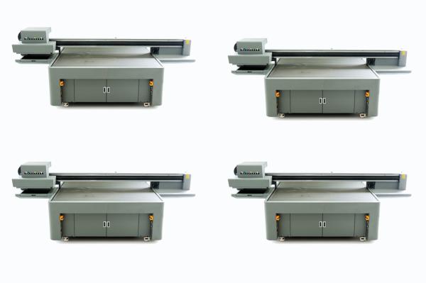 Imprimante UV à large format à encre noire professionnelle avec technologie basée sur le pigment