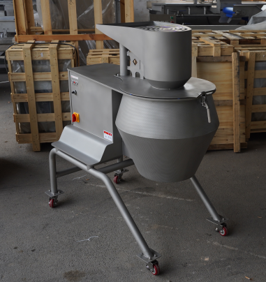 Heavy Duty Commercial Potato Chips Slice Cutting Machine 3000kg/H