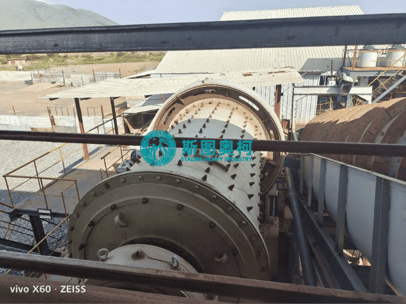 Continuous Ball Mill Mineral Grinding Equipment For Mining & Metallurgy