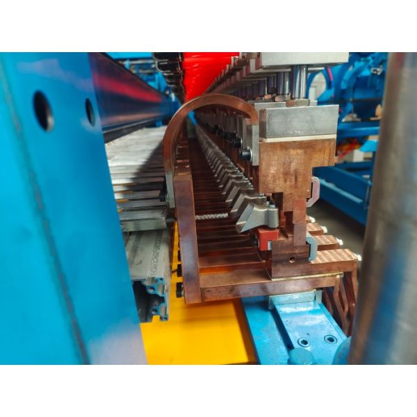 Airport Fence Wire Diameter 3.7mm Mesh 50*200mm Wire Mesh Welding Machine