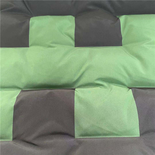 Материал куртки зимы 140GSM печатает 2 слоя 30Dx30D формирует ткань памяти Windproof