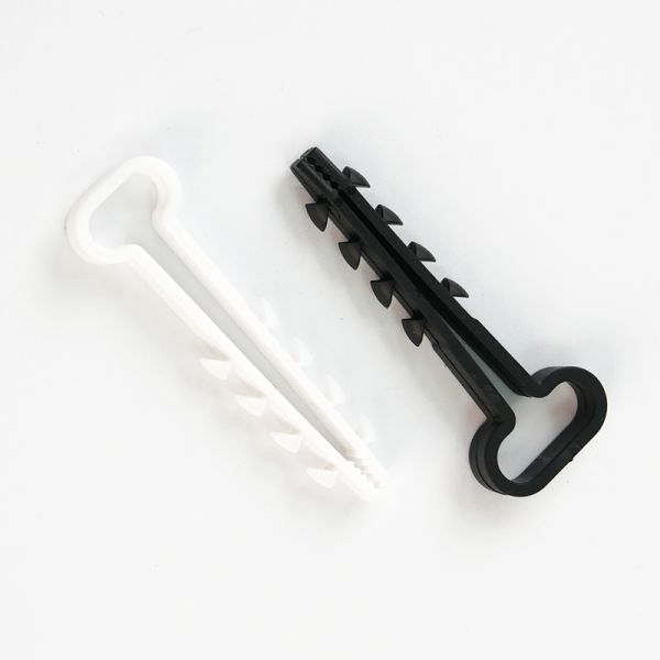 Exquisite Workmanship Plastic Cable Clips Nylon Cable Clamp Different Size Adjustable Cable Clamp
