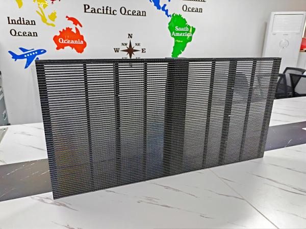 High Brightness P3.9 Indoor Full Color LED Display 5V 3D Wall Advertising Screen