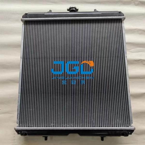 Радиатор цистерны с водой экскаватора для PC56 среднего размера