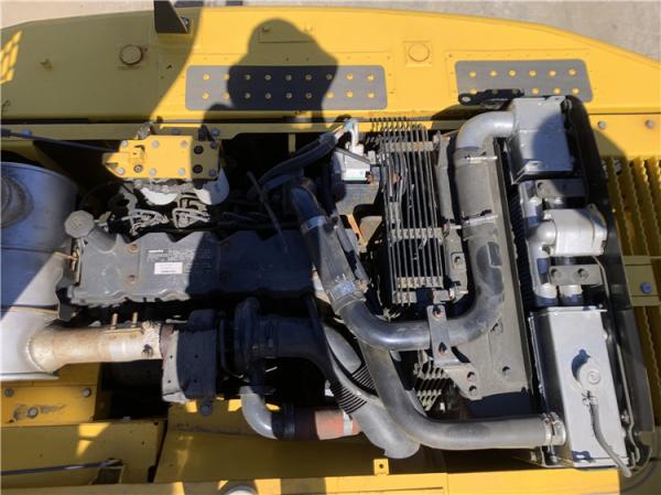 Used Japan KOMATSU PC220-8 Komatsu 20 ton excavator with high quality