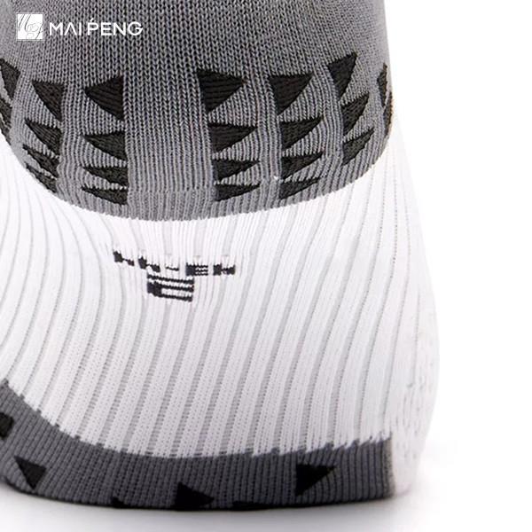 Men Athletic Football Socks Non Slip Crew Outdoor Sports Socks Custom Logo