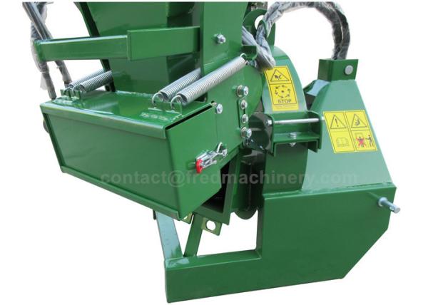 Hydraulic 3 Point Wood Chipper With 20 - 50HP Tractor 4 Cutting Knives