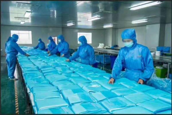 Rolo não tecido descartável do papel da cama da massagem 50gsm do azul branco 100*220cm
