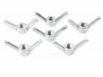 Qbh Nuts de acero inoxidable Hardware de fijación Nuts de ala de hilo grueso y fino DIN 80701
